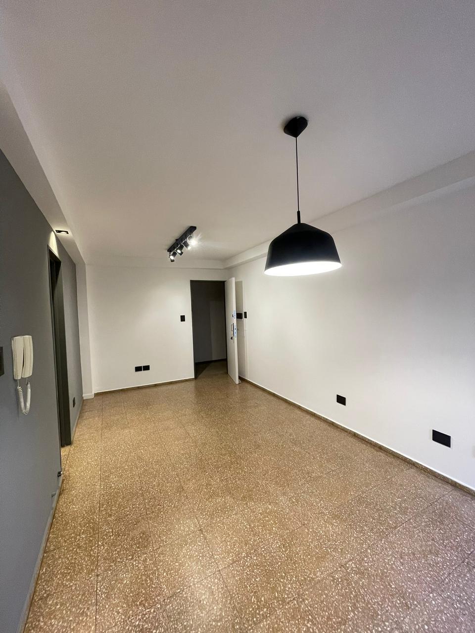 1 Habitacion · Sup. 42m2 - foto 2