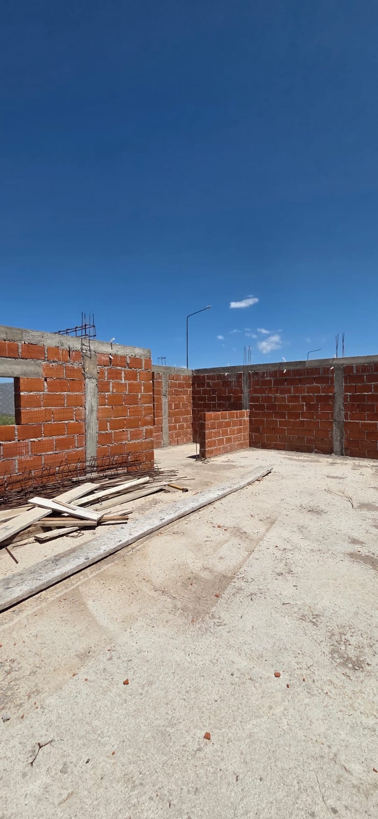 2 Habitaciones · Terreno 280.5m2 · Proyecto obra 116m2 - foto 4