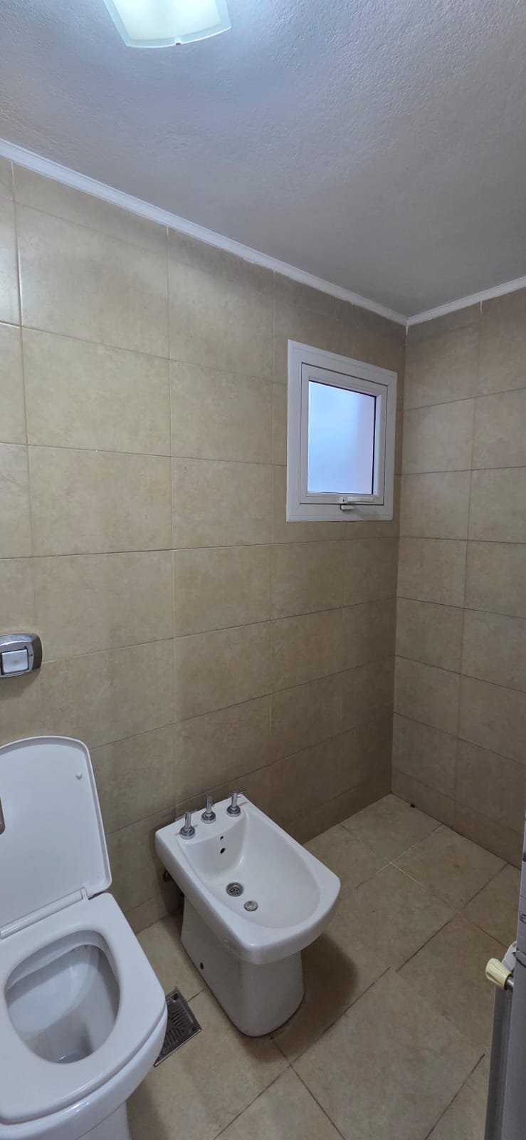 2 Habitaciones · Terreno 300m2 · Sup. Construida 130m2 - foto 6