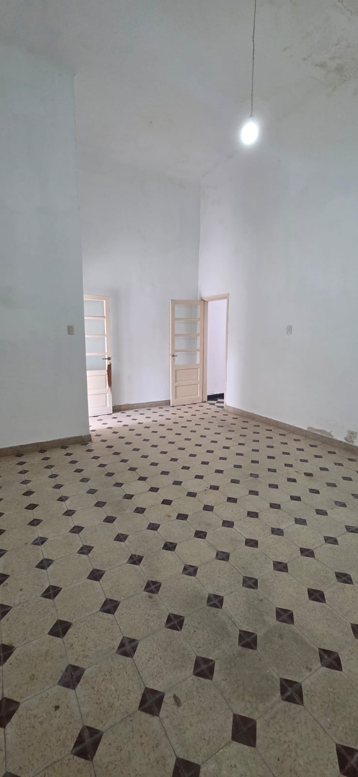 3 Habitaciones · Terreno 154 m2 · Sup. Construida 148 m2 - foto 2